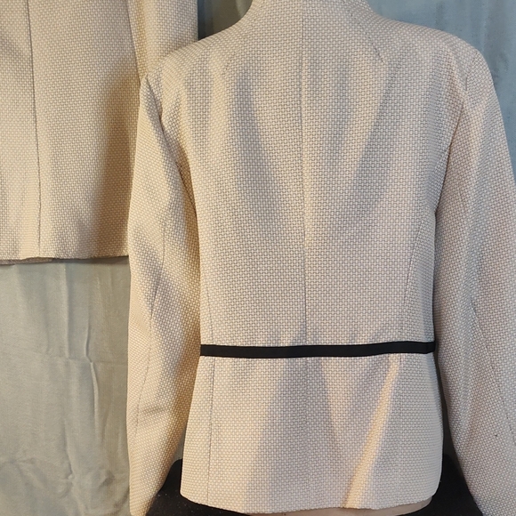 Danillo Jacket and Skirt Set - Picture 3 of 5